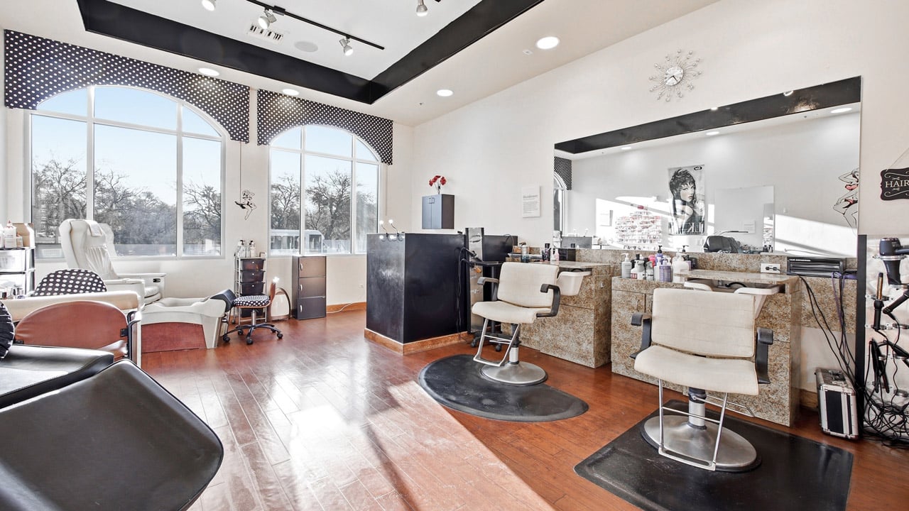 The beauty salon at The Peaks at Santa Rita